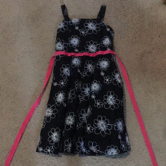 Black & white Flower dress - Picture 1 of 1